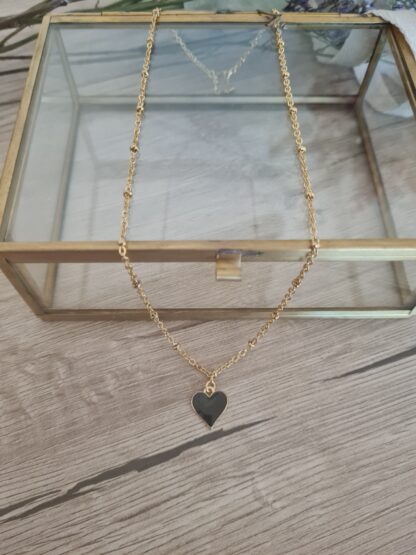 Collier FEBRUARY