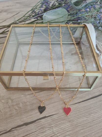 Collier FEBRUARY