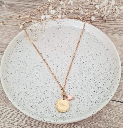 Collier MOM